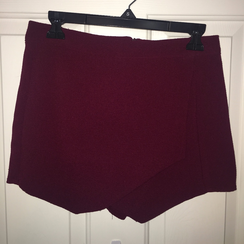 Charlotte Russe Envelope Skirt
